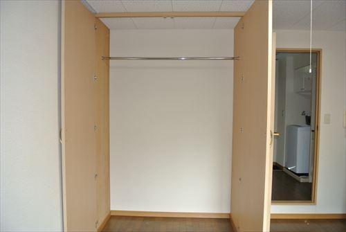 収納　クローゼット