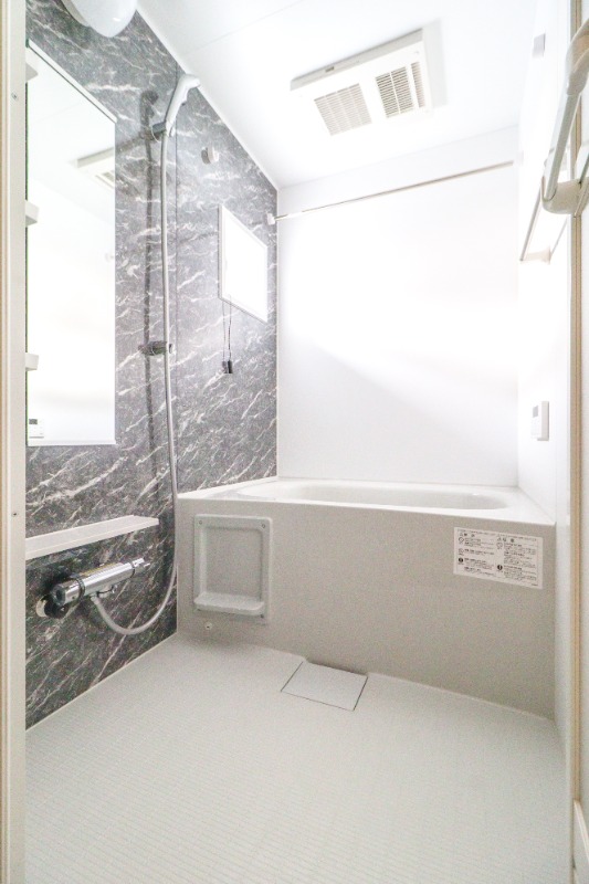 バス・シャワールーム　図面と現状に相違がある場合には現状を優先