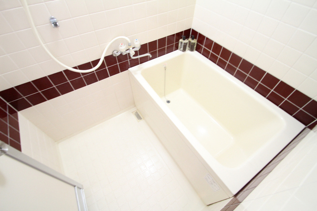 バス・シャワールーム　一日の疲れを癒してください