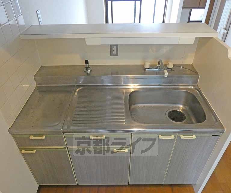 キッチン　キッチンです。