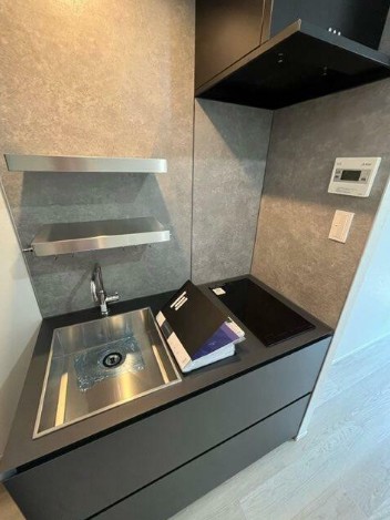 キッチン　※別部屋参考写真