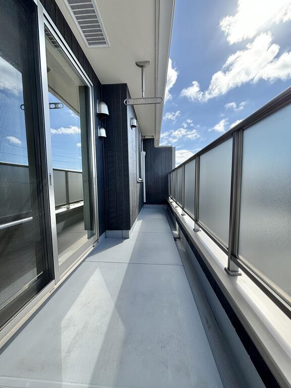 バルコニー　類似物件参照