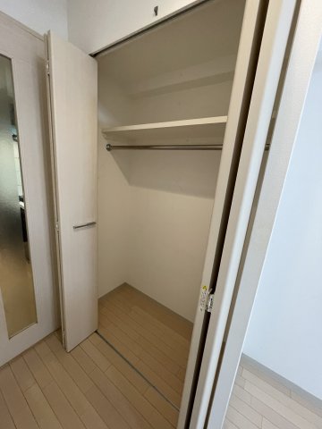 収納　ミュプレ北浜　クローゼット