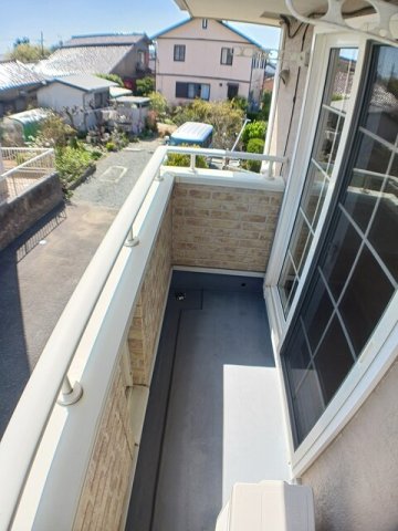 バルコニー　外からの目が気にならないバルコニーで洗濯物が干せます