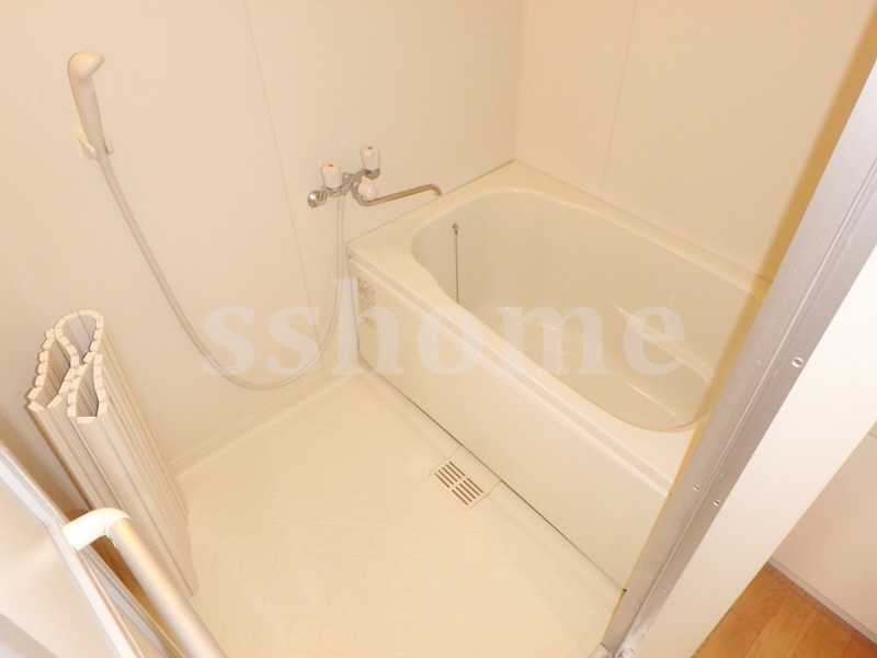 バス・シャワールーム　クルクル