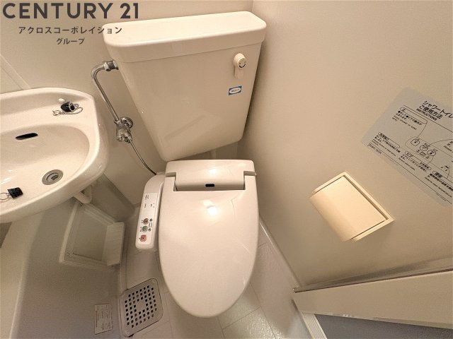 トイレ　お掃除のしやすいトイレです♪