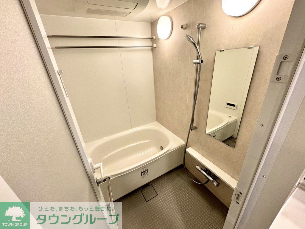 バス・シャワールーム　バス