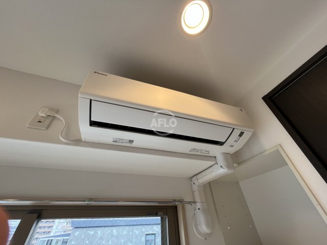 その他設備　パークフラッツ新大阪　エアコン