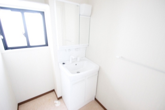洗面設備　別のお部屋の写真になります。