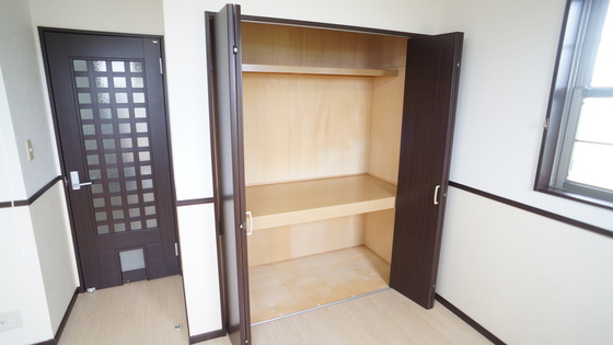 収納　クローゼット