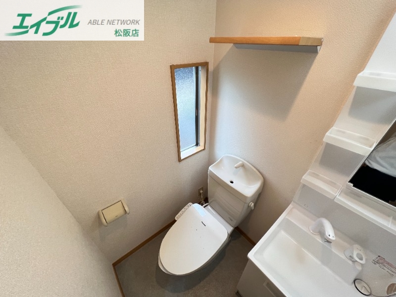 トイレ　※同物件別部屋のお写真です。