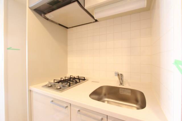 キッチン　２口コンロで料理もしやすいです
