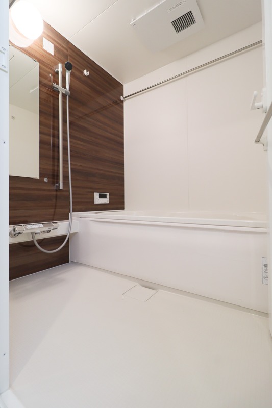 バス・シャワールーム　図面と現状に相違がある場合には現状を優先