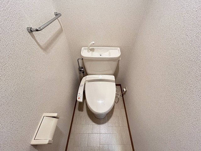 トイレ　同マンション別部屋