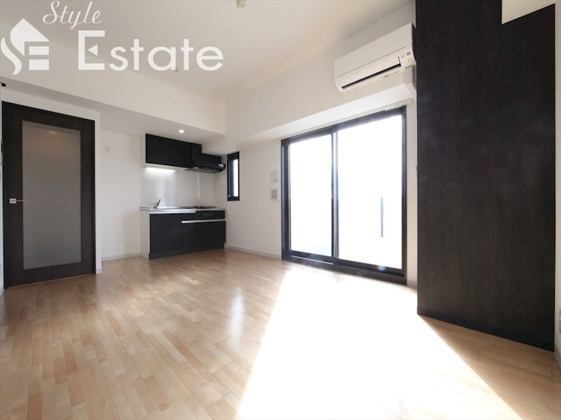 居室・リビング　リビング★エアコン付★システムキチン付