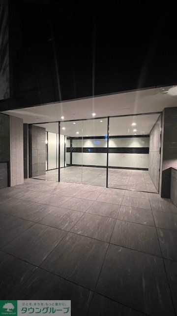 エントランス　エントランス