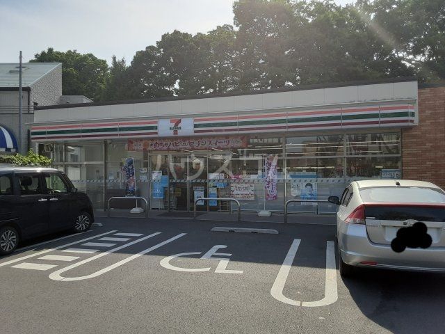 コンビニ　セブンイレブン熊谷市役所前店（コンビニ）まで1110m