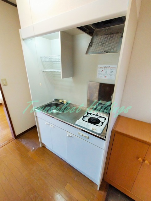 キッチン　収納棚付きキッチン♪