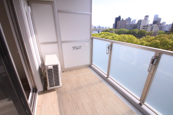 バルコニー　※別部屋の写真です