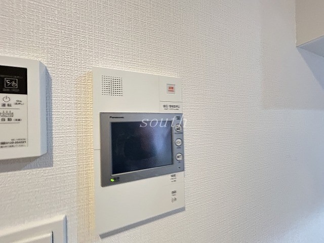 セキュリティ　モニター付きインターホン