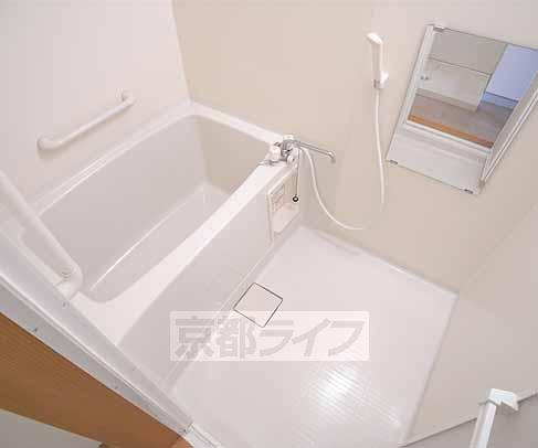 バス・シャワールーム　キレイな浴室です