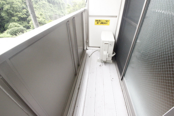 バルコニー　※別部屋の写真です