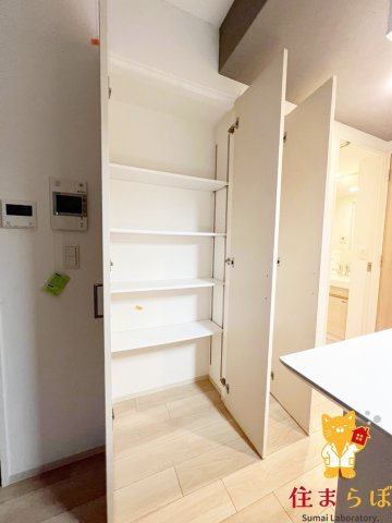 収納　「暮らしやすさを解析し、あなたにレコメンドします。」