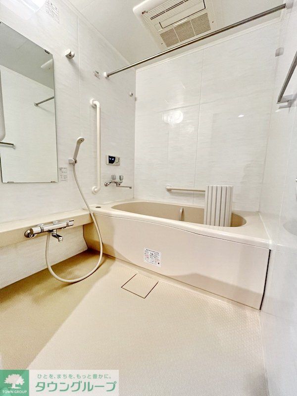 バス・シャワールーム　バス