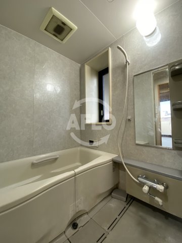 バス・シャワールーム　ウェルホームズ中之島北　浴室