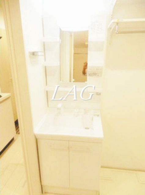 洗面設備　洗面台です。