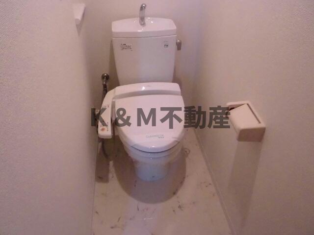 トイレ　トイレもきれいです