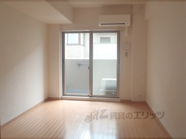 居室・リビング　居室