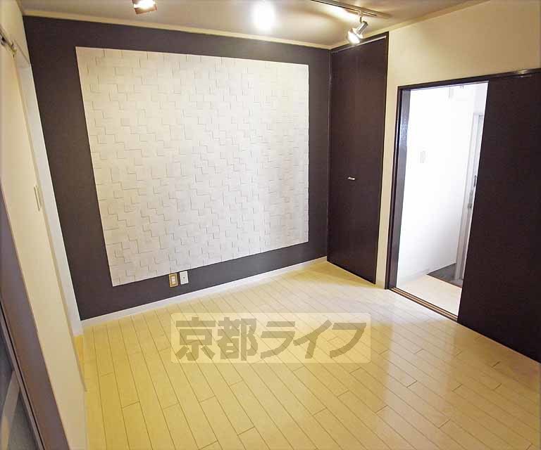 居室・リビング　お部屋です