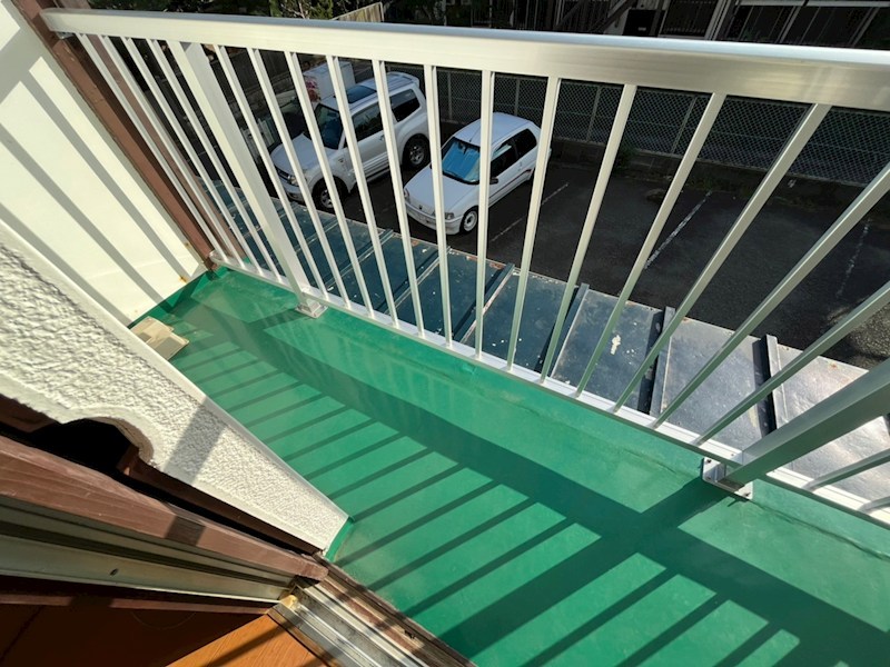 バルコニー　現況優先