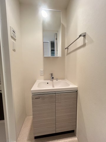 洗面設備　忙しい朝には欠かせない洗面所です