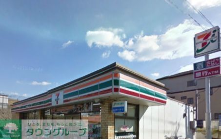 コンビニ　セブンイレブン（コンビニ）まで435m