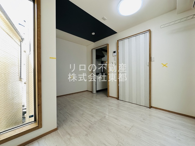 居室・リビング　写真は別部屋参考写真★