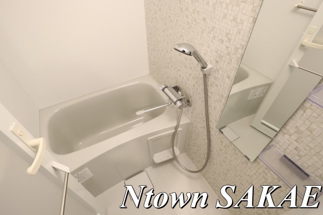 バス・シャワールーム　きれいなお風呂です