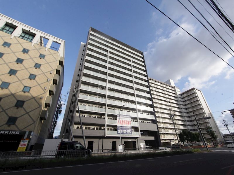 建物外観　外観　オートロック　TVモニターホン　宅配BOX完備