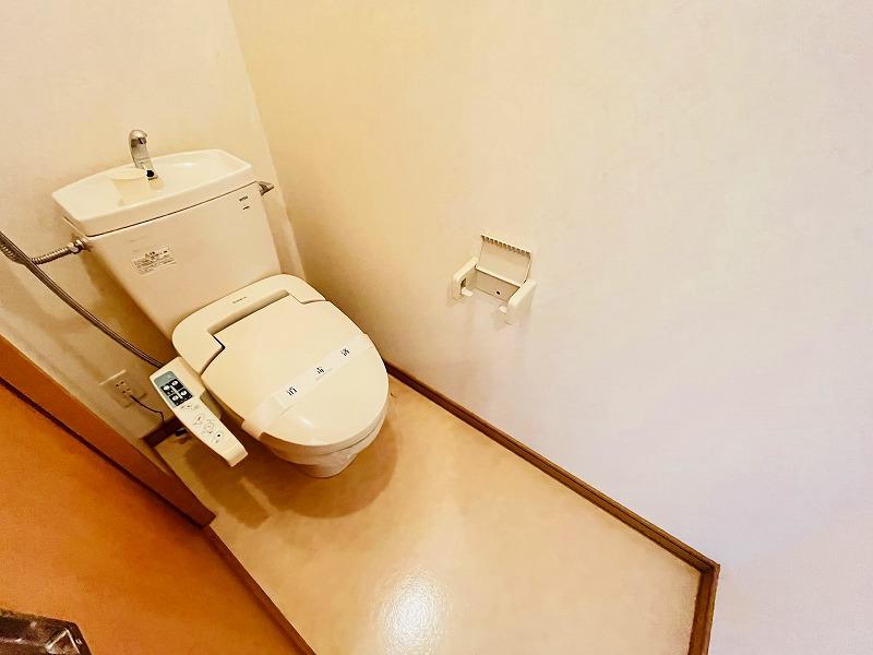 トイレ　トイレ