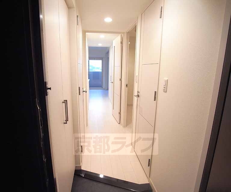 玄関　・お部屋探しは京都ライフまで・