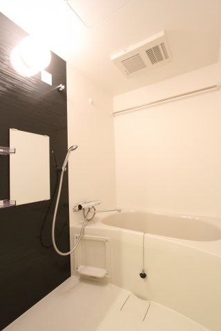 バス・シャワールーム　（別タイプ参考写真）a-stone　HIGASHIJUJO