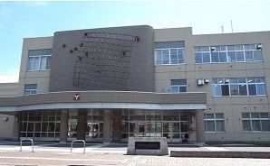 中学校　山鼻中学校（中学校）まで450m