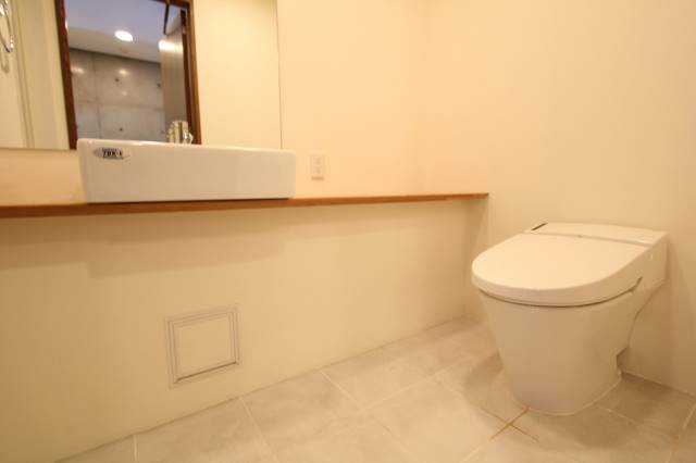 トイレ　トレイも開放感があります。