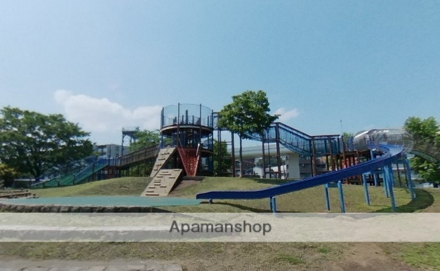 公園　蒔田公園（公園）まで250m