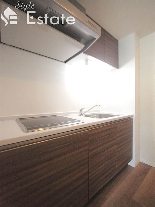 キッチン　システムキッチン　IHコンロ二口付