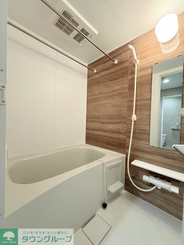 バス・シャワールーム　バス