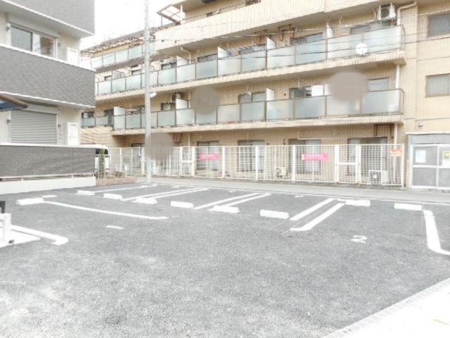 駐車場　駐車場（要空き確認）