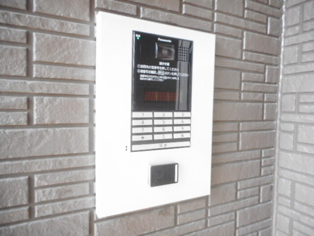 エントランス　エントランスのオートロック