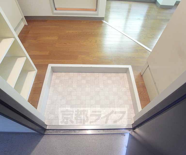 玄関　嬉しいシューズＢＯＸ付き！